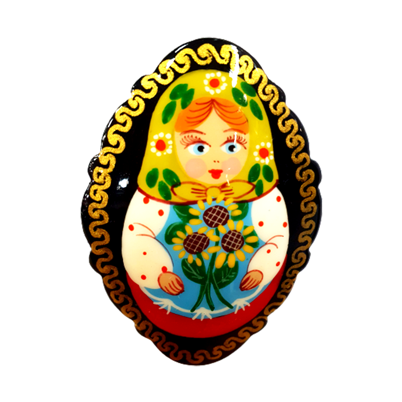 Broche en bois " Poupée russe-Matriochka".