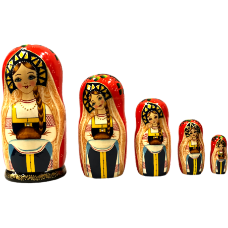 Poupées traditionnelles russes "Fille russe  avec brioche "- 5 pièces.