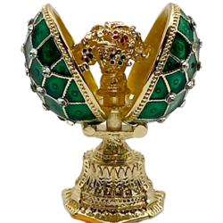 Oeuf de Fabergé avec des...