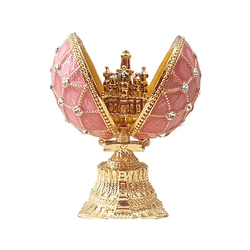 Oeuf de Fabergé avec une église