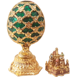 Oeuf de Fabergé avec une église