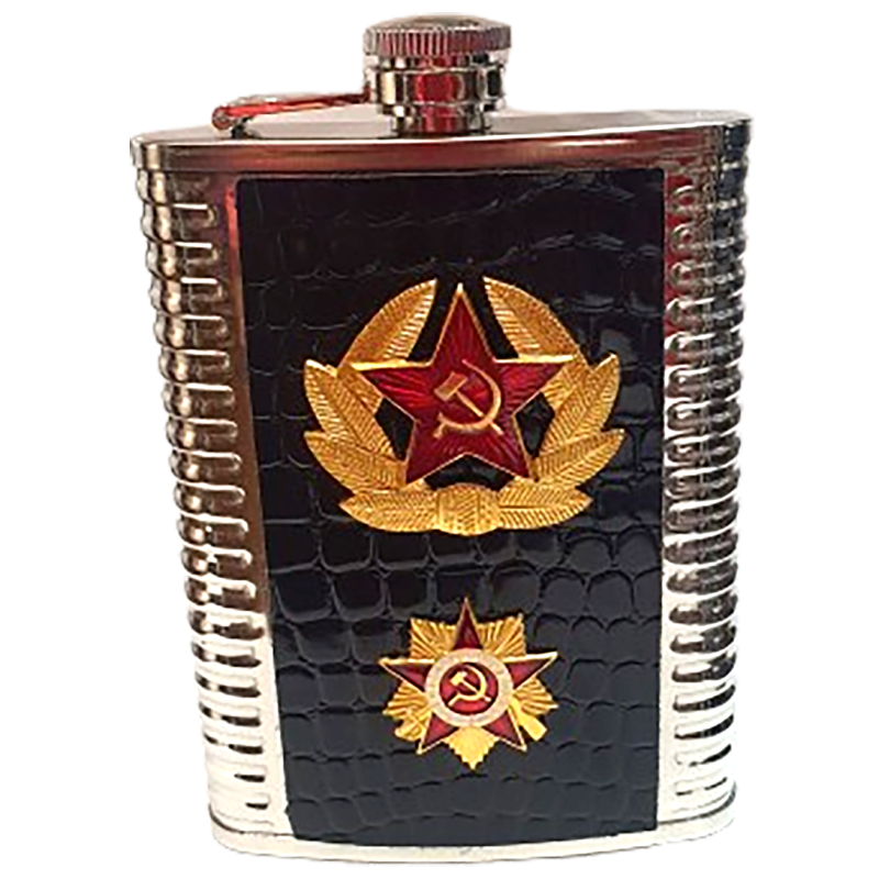 Flasque russe pour randonnée