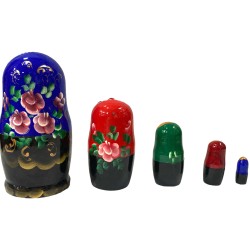 Poupées russes  " Fleurs " à  5 pièces.