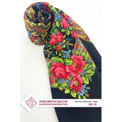 Châle traditionnel russe "Petite soirée".