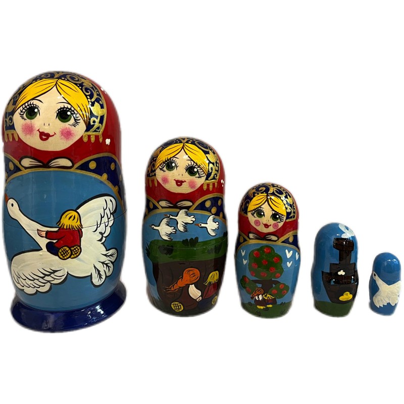 Matriochka - conte populaire - 5 pièces