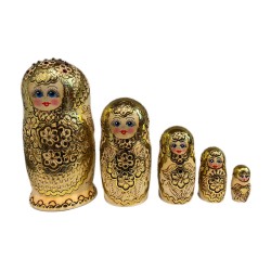 Matriochka en bois brut...