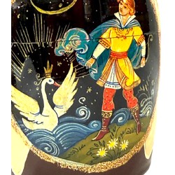 Poupées russes -matriochka de  collection  "Oiseau de feu" à 7 pcs.