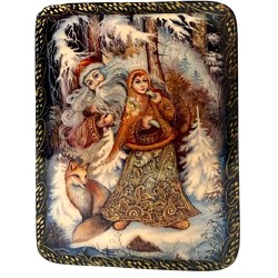Boite laquée  "Fille des neiges".